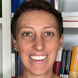 Julia Hilger